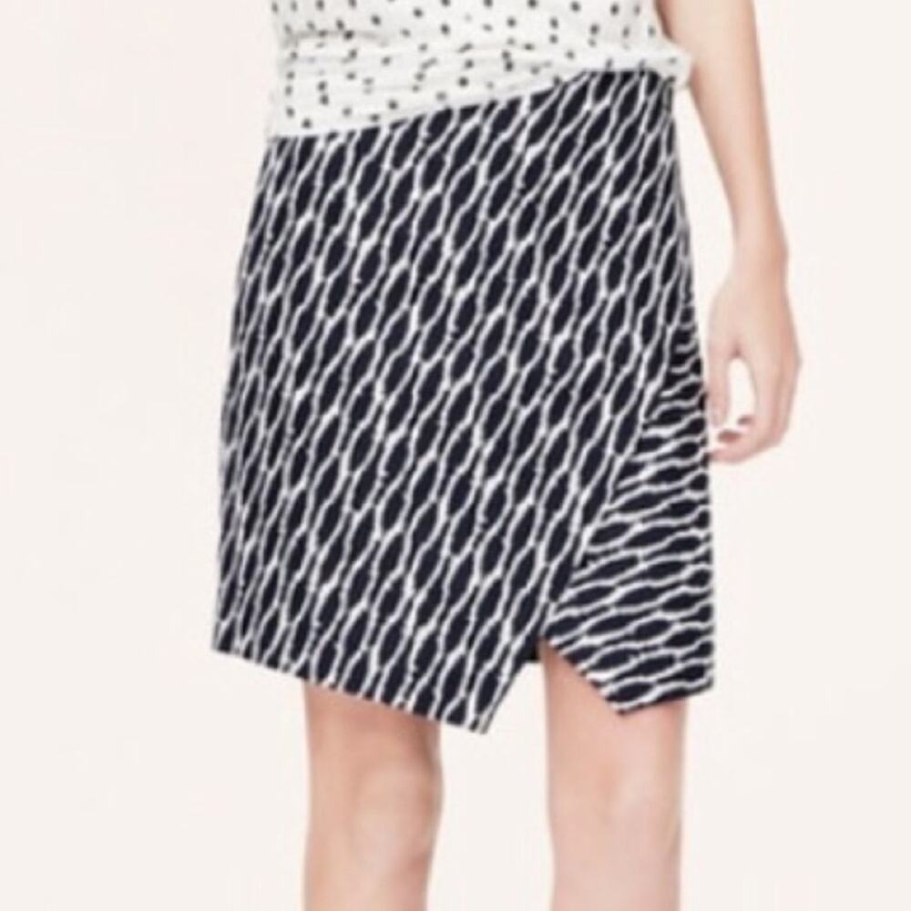 Loft Navy & White Abstract Print Wrap Skirt Sz.M #1587